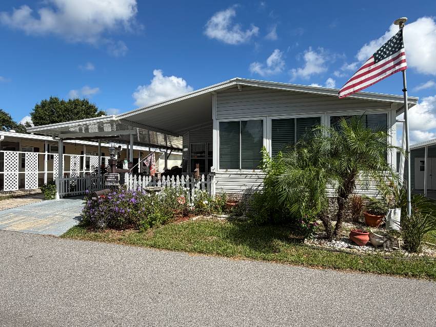 1029 Hook Lane a Winter Haven, FL Mobile or Manufactured Home for Sale